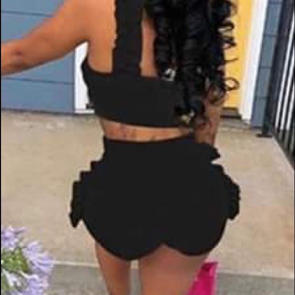 Pretty black set two piece - Picture 2 of 2